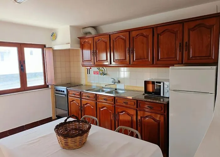 Casa Do Guarda - Arrifana 5min Walk شقة *